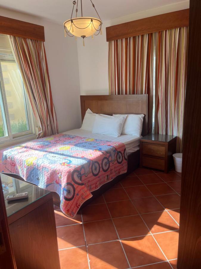 A Sea View Spacious Cheering 5 Bedroom Villa Ain Sokhna "Ain Bay" فيلا كاملة للإيجار قرية العين باي 아인 수크나 외부 사진