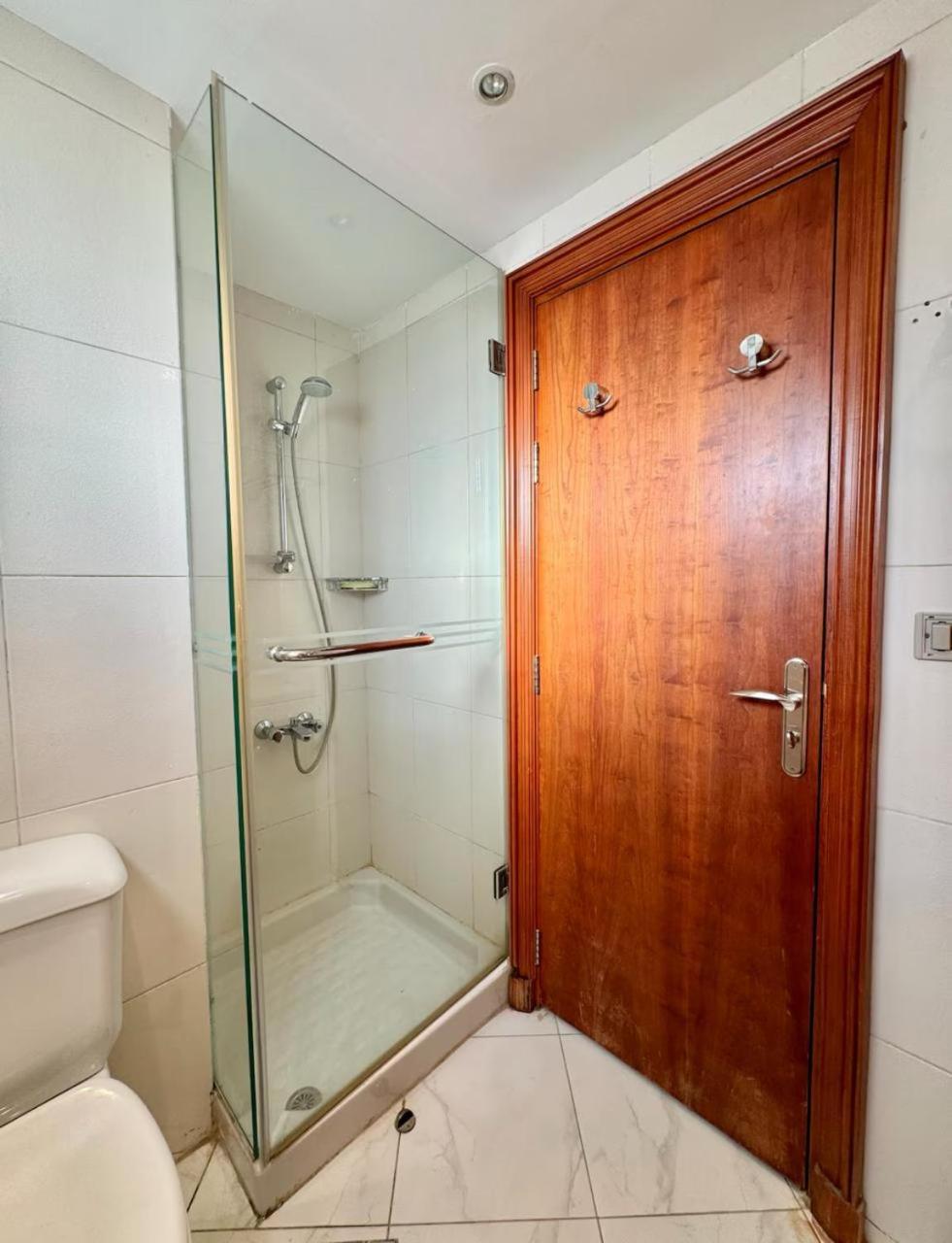 A Sea View Spacious Cheering 5 Bedroom Villa Ain Sokhna "Ain Bay" فيلا كاملة للإيجار قرية العين باي 아인 수크나 외부 사진